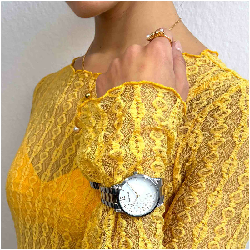Anillo Barra con Perlas Emily in Paris