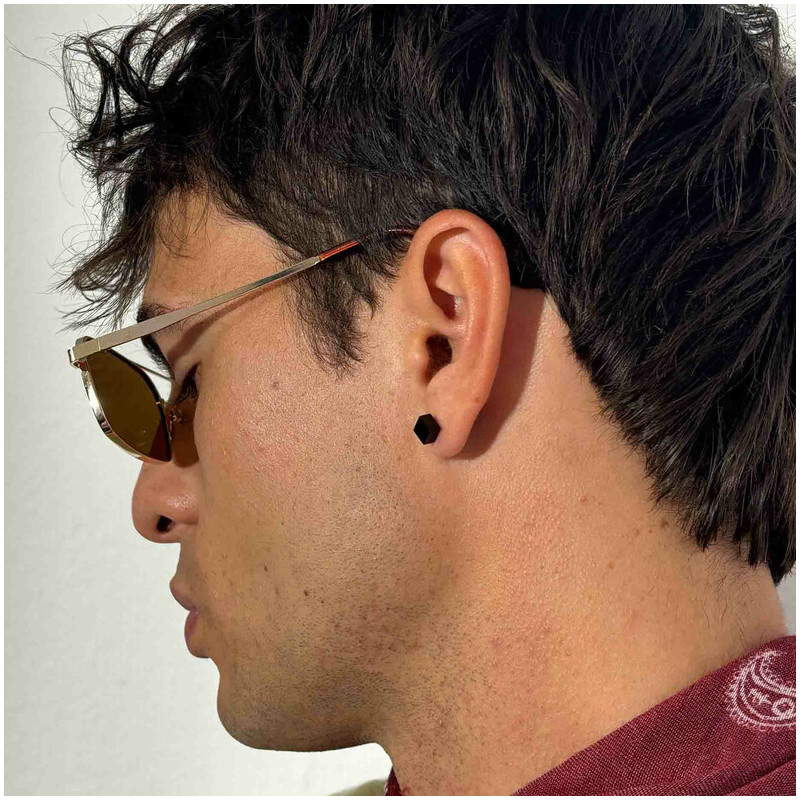 Brinco Quadrado Homem Perez Preto