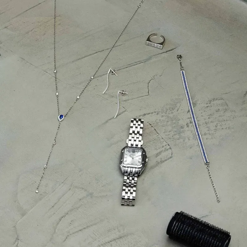 BAHAMAS 28MM WHITE DIAL SS BRACELET