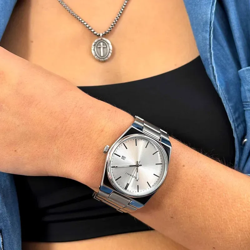 Radiant Air Relógio de Mulher Prateado com Brazelete de Aço