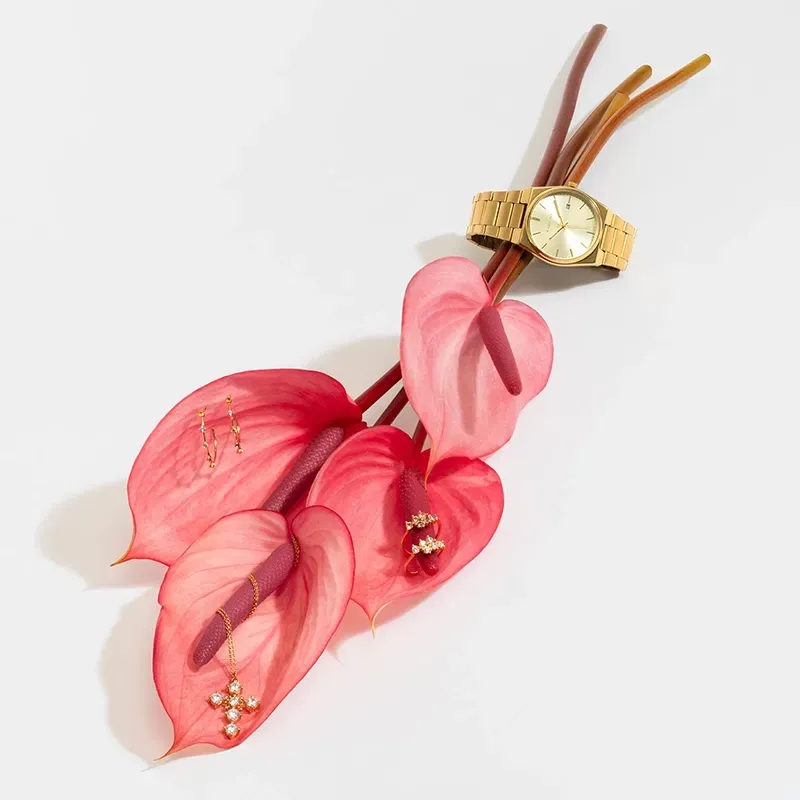 Radiant Air Relógio de Mulher Dourado com Bracelete de Aço