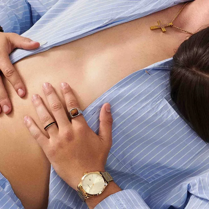 Radiant Victory Relógio de Homem Dourado Bracelete Aço