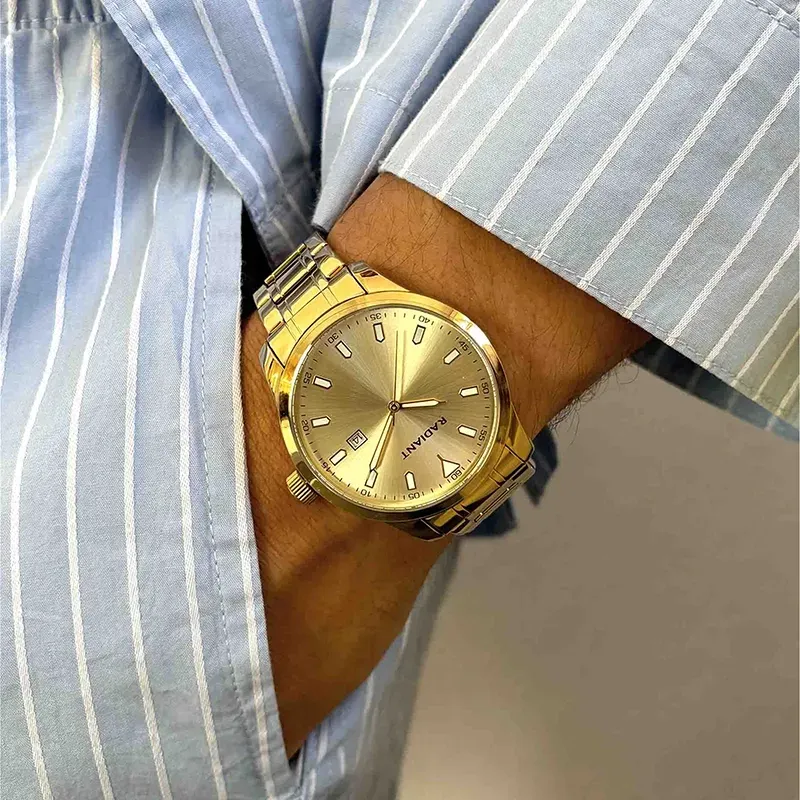 Radiant Victory Relógio de Homem Dourado Bracelete Aço