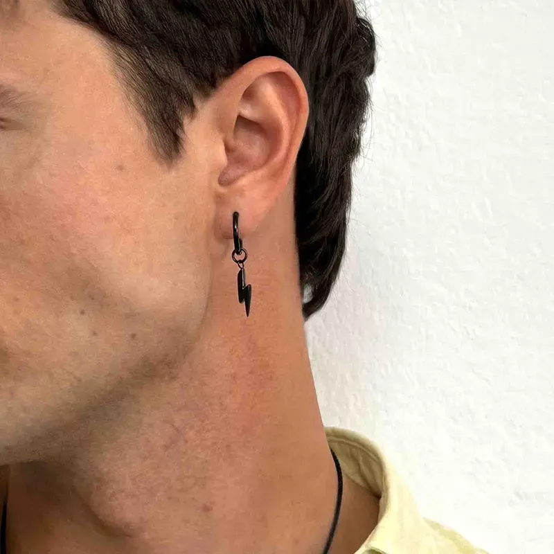 Brinco Homem Perez Relâmpago Preto