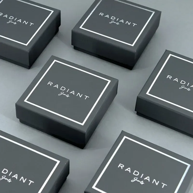 Brinco Homem Strong MOP Prateado | Radiant