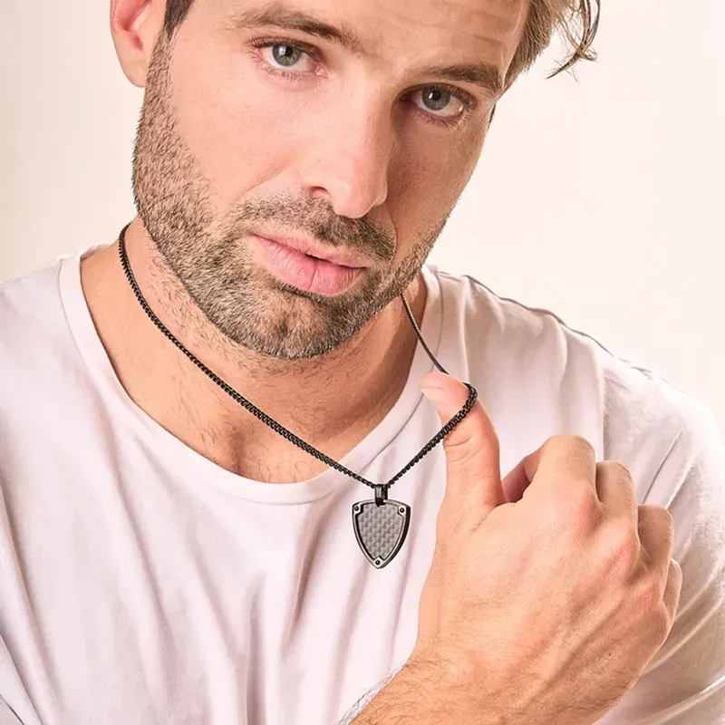 Colar Homem Lombok Preto | Sofisticação e Versatilidade