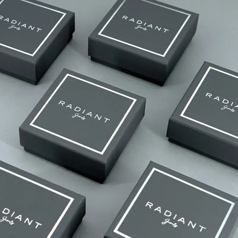 Colar Homem Lombok Horn Dourado | Força e Sofisticação