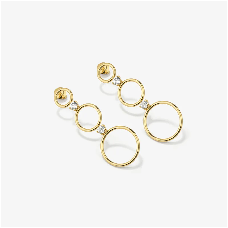 Brincos Compridos Mulher Zendaya dourados | Design Moderno