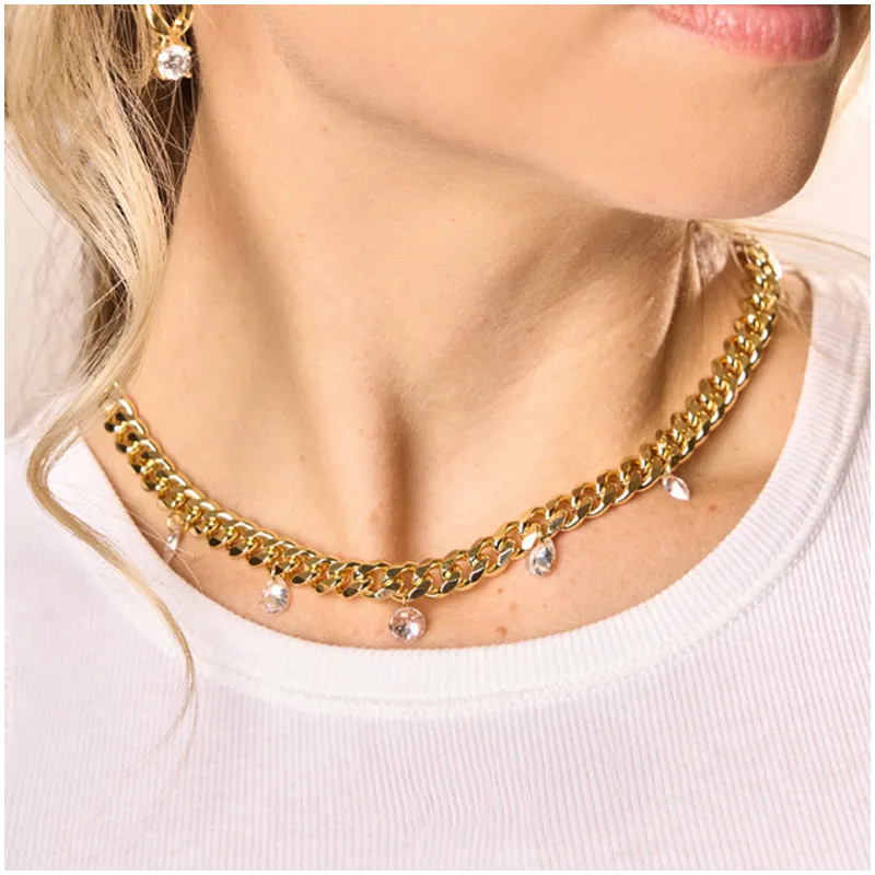 Colar Mulher Gaga Queen dourado | Elos Dourados com Detalhes Refinados