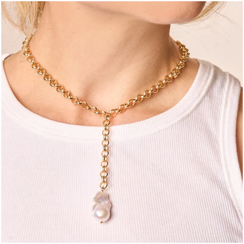 Colar Comprido  Mulher Emily dourado | Design em Aço Dourado