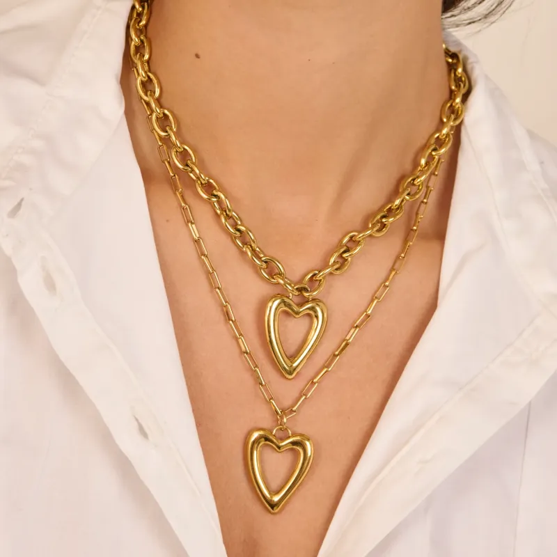 Colar comprido dourado com pendente de coração | Radiant