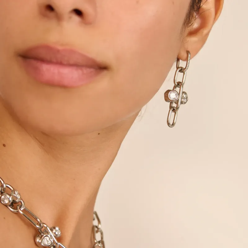 Brincos de mulher Claudia prateados | Radiant