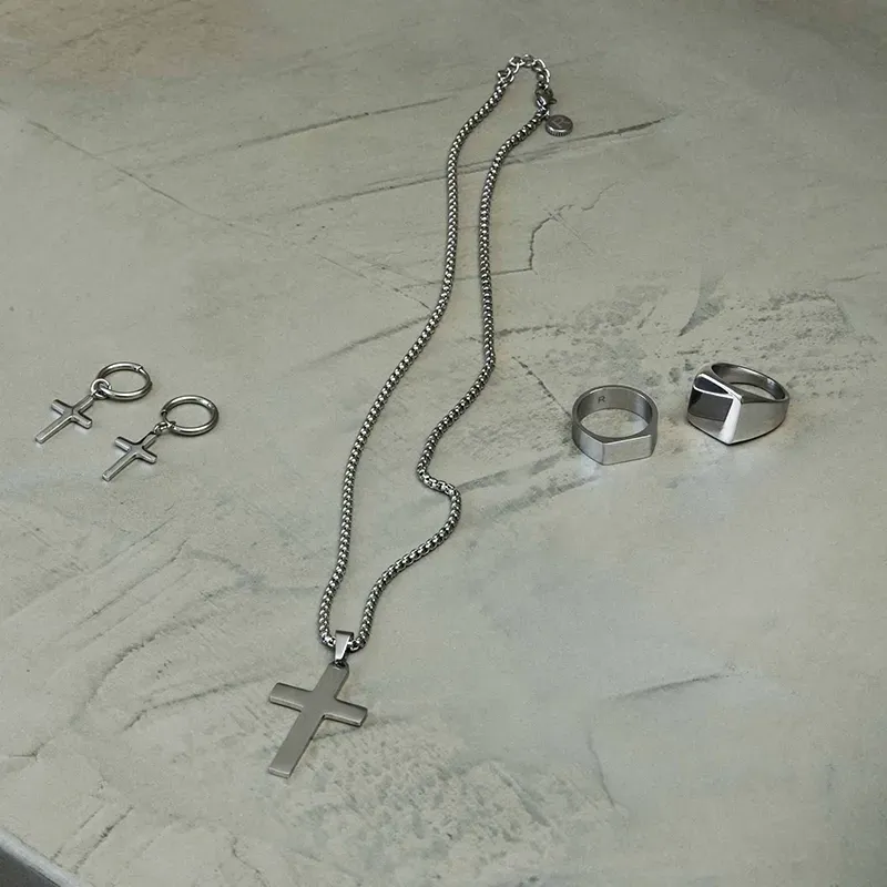 Anel Selo Largo Prateado T26 SHINE & MATT Homem RADIANT Joias