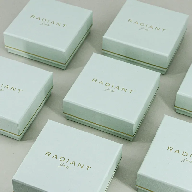 Anel Mulher Blake dourado | Design Twist Elegante em Aço Dourado