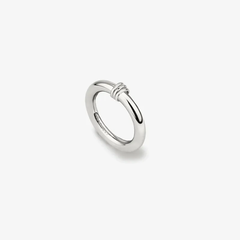 Anel Fino Prateado de Mulher em Aço Inoxidável | Radiant