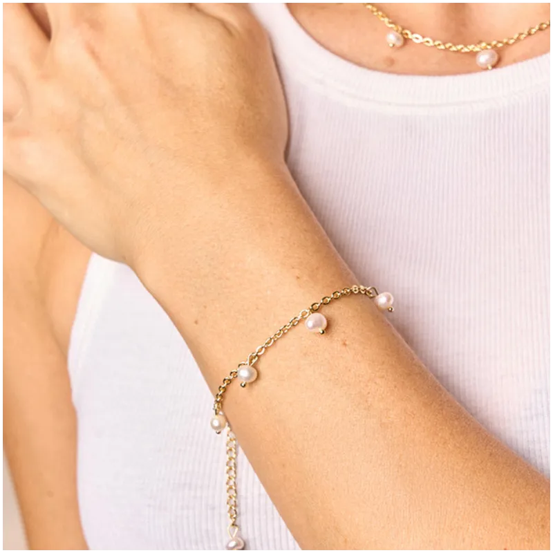 Pulseira Mulher Bridgerton dourada | Design Sofisticado em Aço Dourado