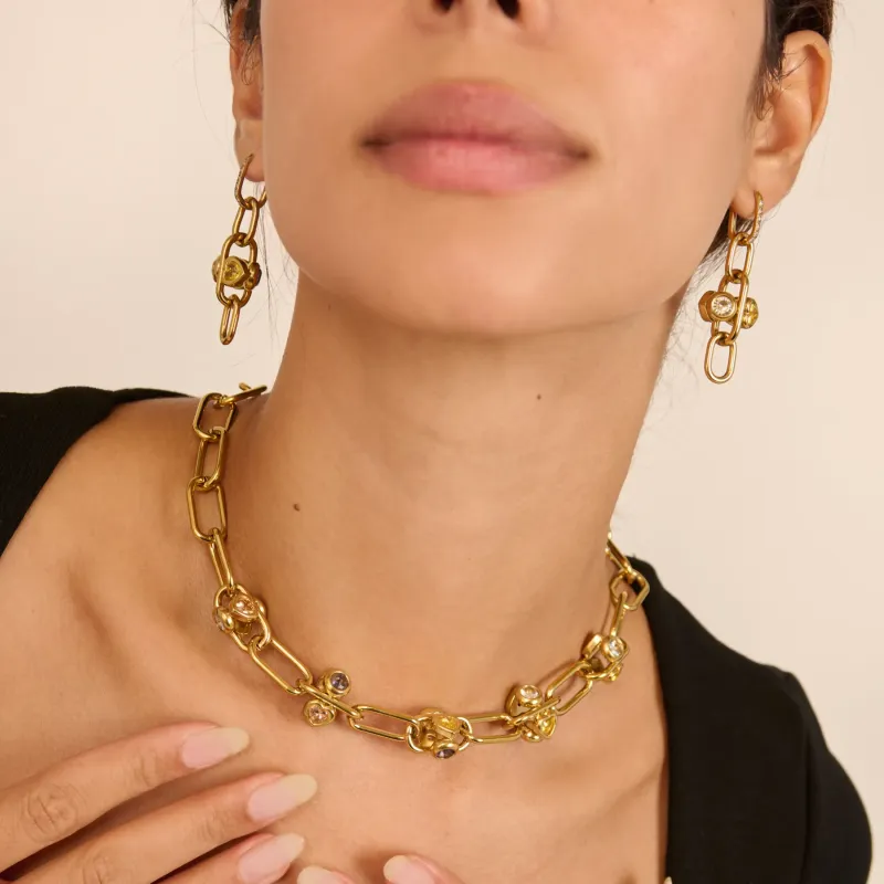 Colar de mulher Claudia dourado | Radiant